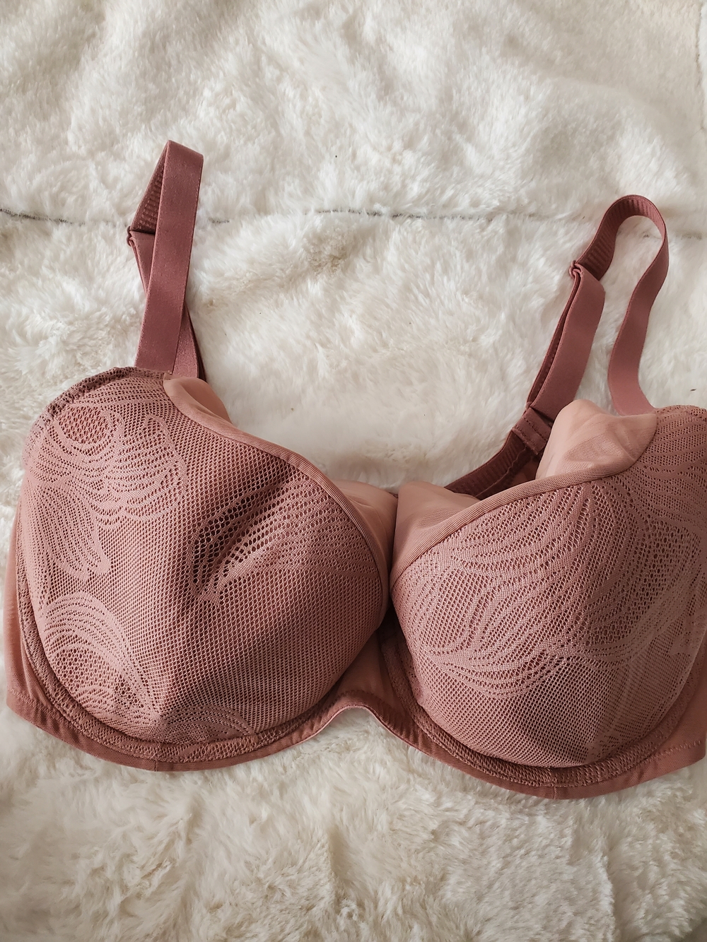 Supportive Lace-Overlay Full Coverage Bra in Dusty Rose